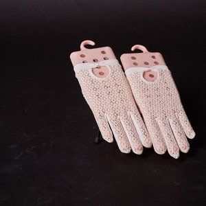 1950s White Lace Short Gloves